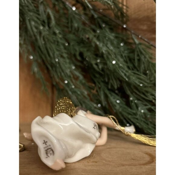 Vintage Lenox Limited Edition Little Trumpeter Ornament 2000 #2480/5000 - Picture 2 of 4